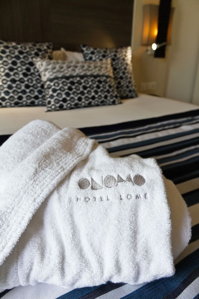 Onomo Hotel Lome Junior Suite 2