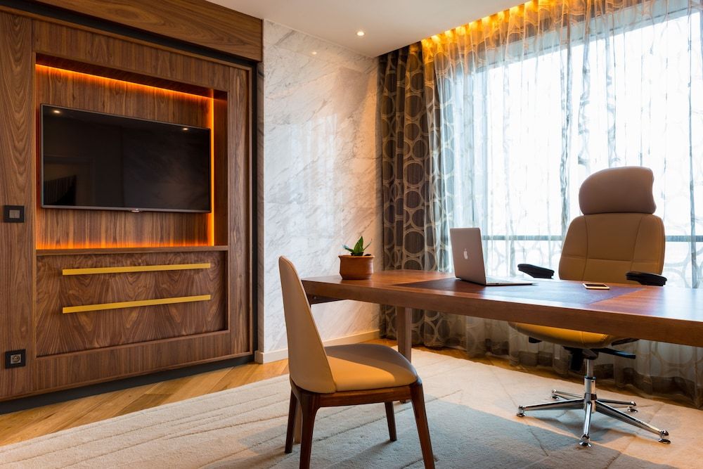 Hotel 2 Fevrier, Lome Presidential Suite 13