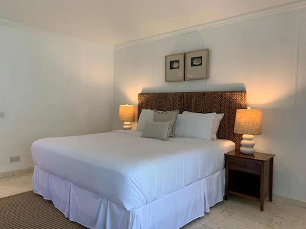 Orchard Suite, Kitchenette, Beach View