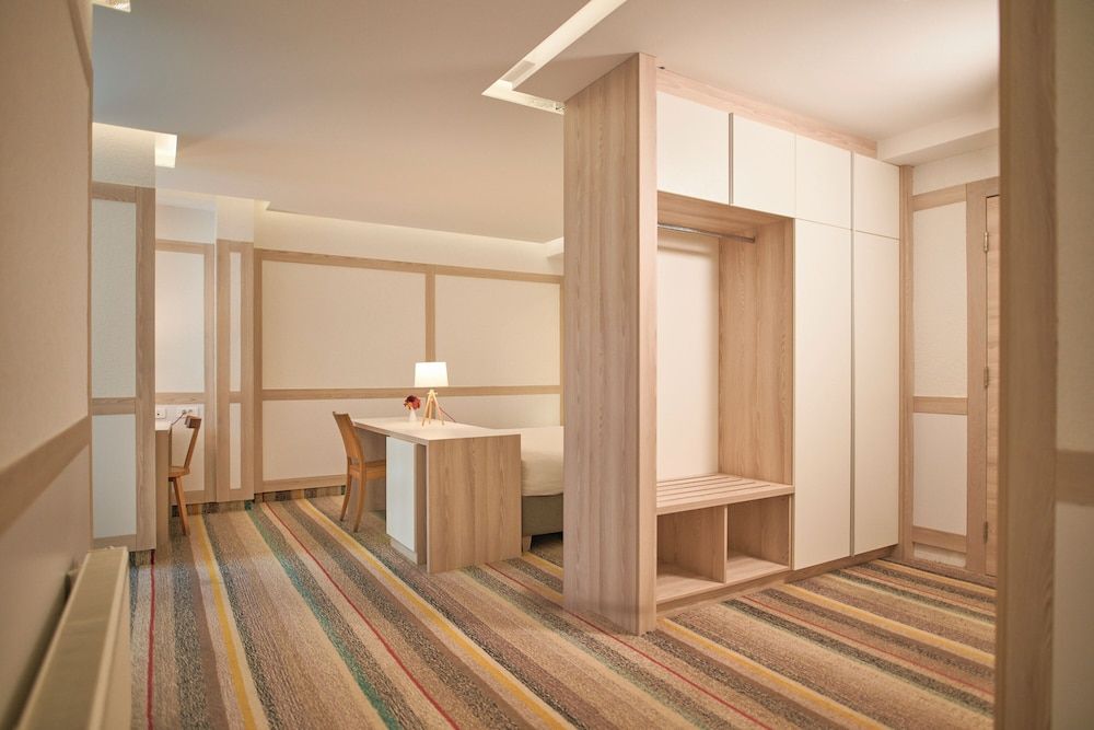 Hotel Han Bjelasnica Standard Family Room 6