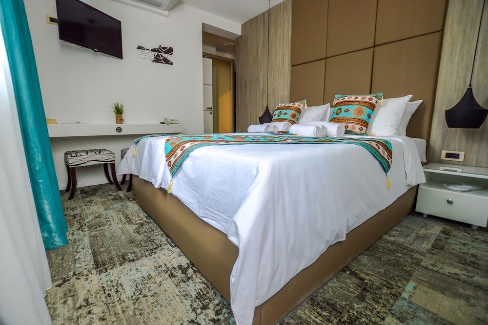 Design Double Room (2)