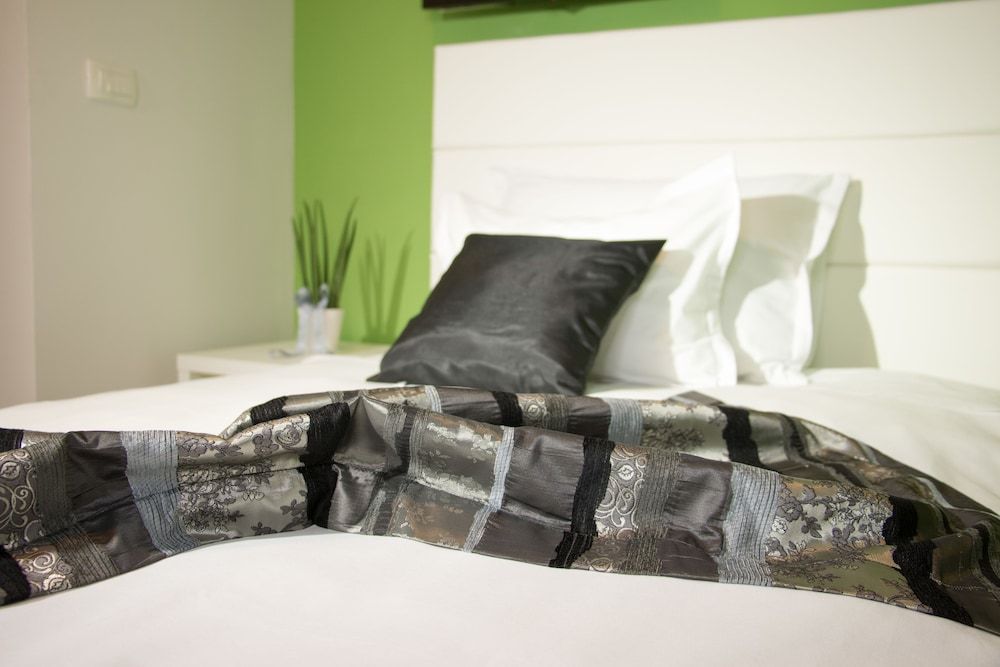 Deluxe Single Room, City View