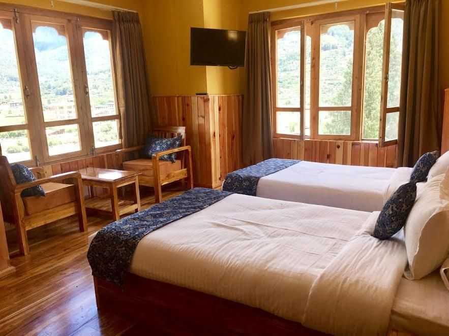 Deluxe Room with Double or Twin Bed