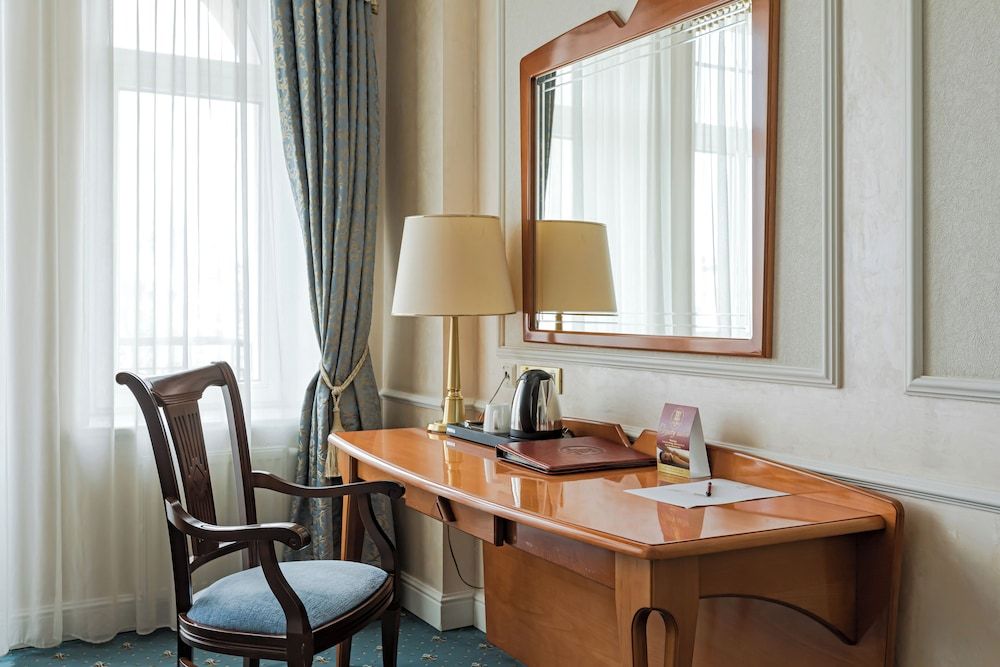 Hotel Europe Standard Double Room 4