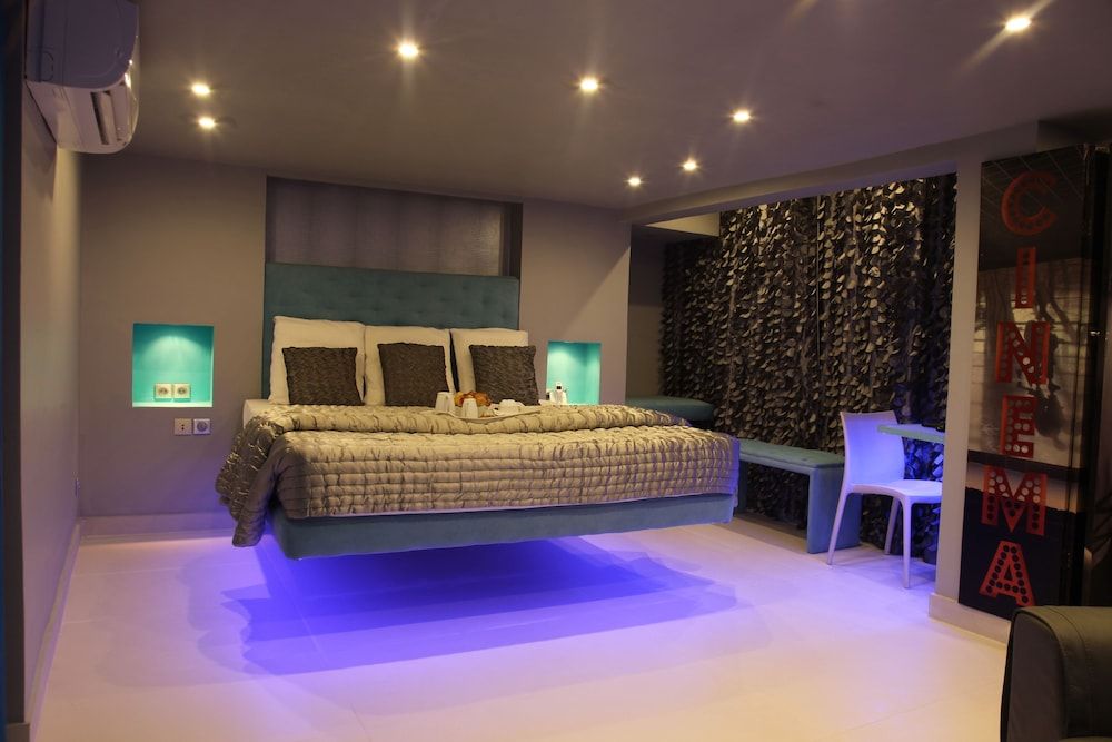 Le Wafou Suite (Levitation) 7