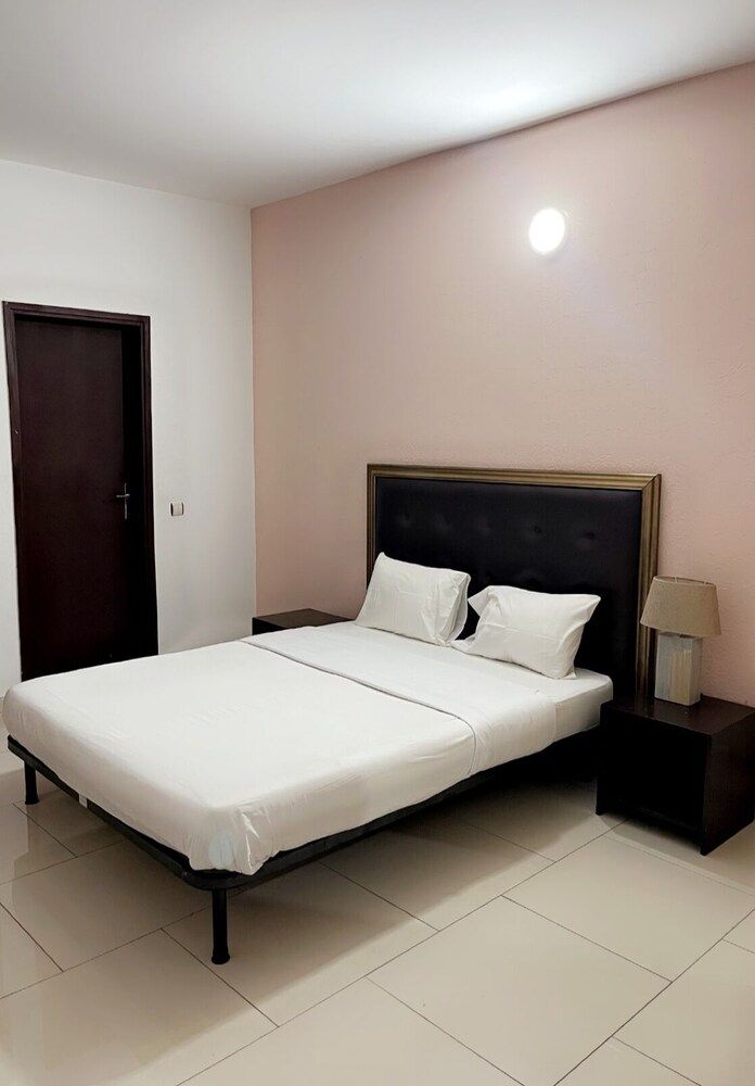 Résidence Mbemba Standard Double Room 10