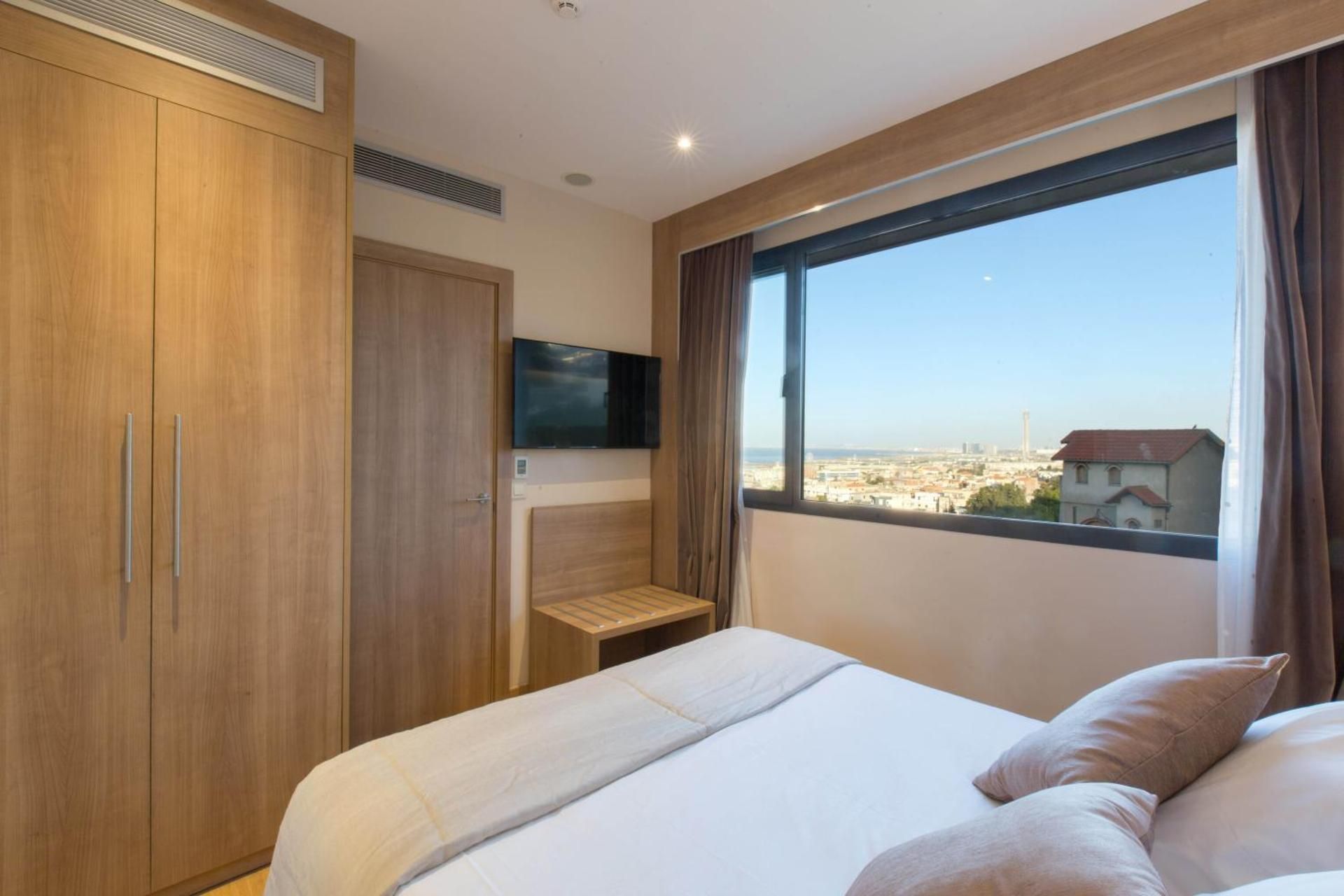 Suite with Sea View