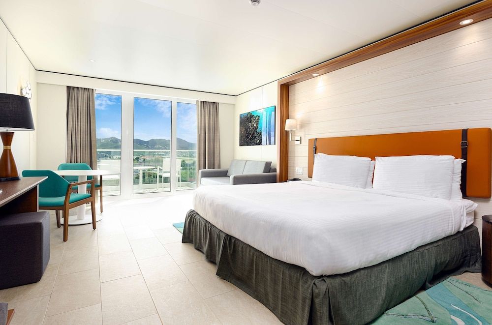 Deluxe Room, 1 King Bed (Ultimate Adults-Only Bay View King)