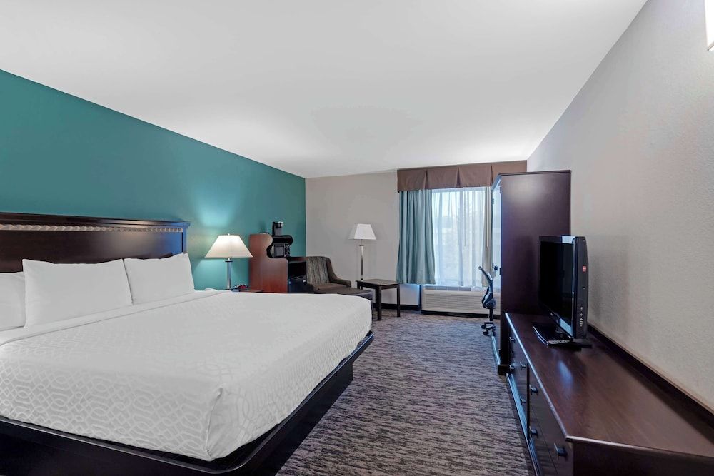 Best Western Plus Chicagoland - Countryside