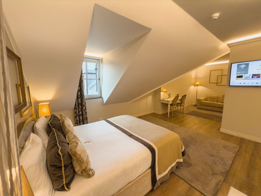 Chateau d'Urspelt Executive Suite, 1 Bedroom 2