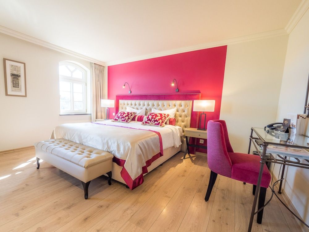 Chateau d'Urspelt Double Room (Castle) 4