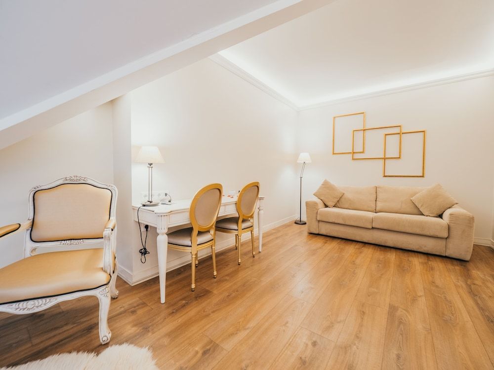 Chateau d'Urspelt Executive Suite, 1 Bedroom 5