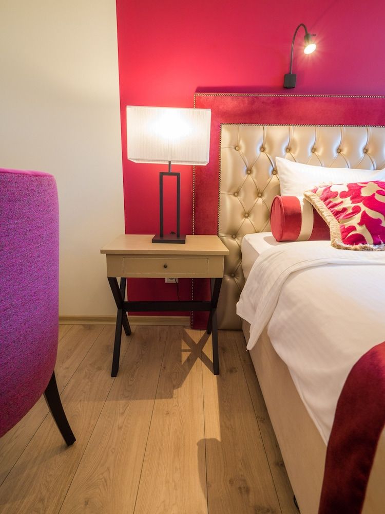 Chateau d'Urspelt Double Room (Castle) 2