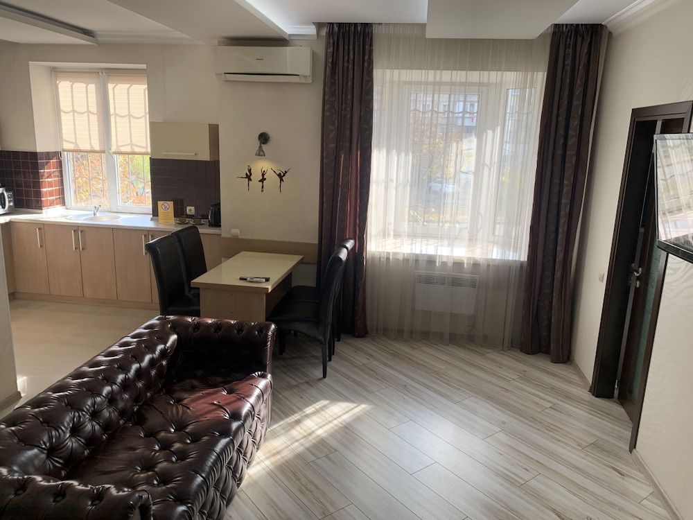 Aparthotel Chisinau Apartment, 2 Bedrooms 6