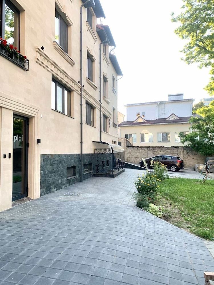 undefined Aparthotel Chisinau 8