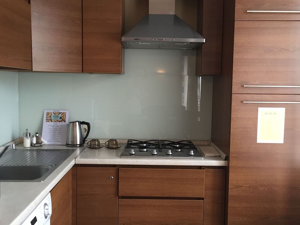 Aparthotel Chisinau Apartment, 2 Bedrooms 4