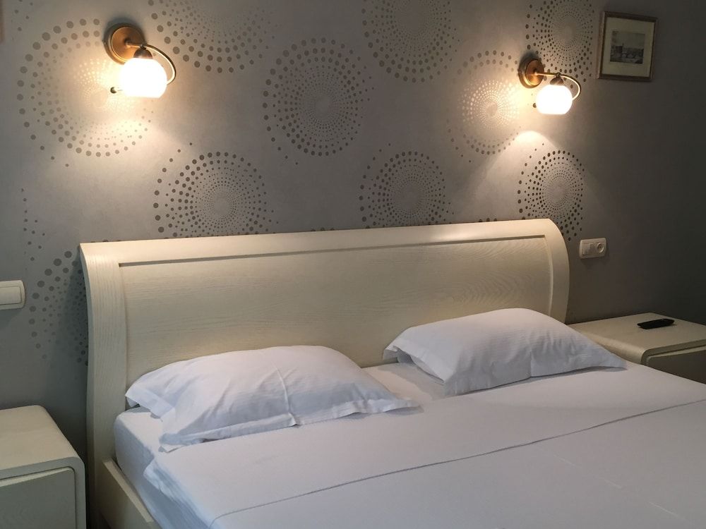 Aparthotel Chisinau Apartment, 2 Bedrooms 8