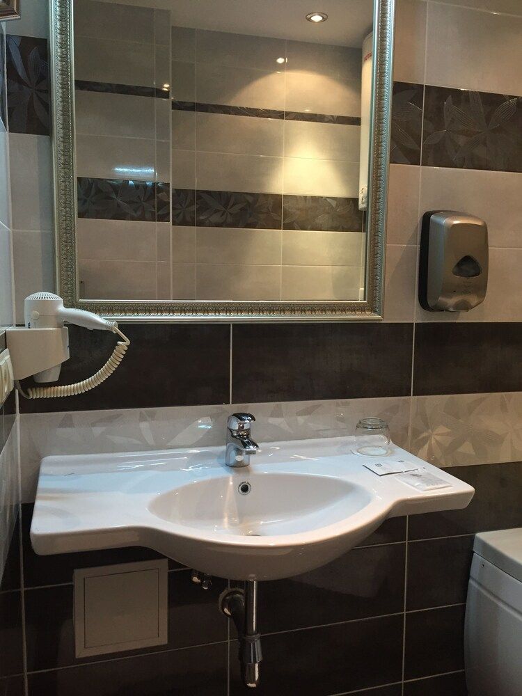 Aparthotel Chisinau Comfort Apartment, 3 Bedrooms 12