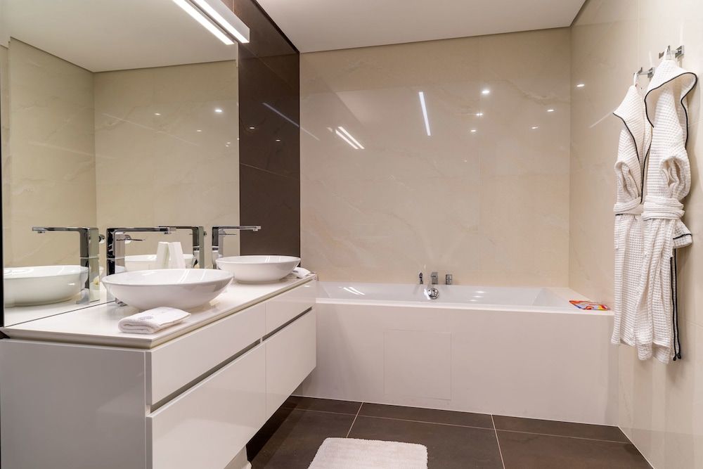 Dukley Hotel & Resort Apartment, 3 Bedrooms, Garden View, Garden Area 4