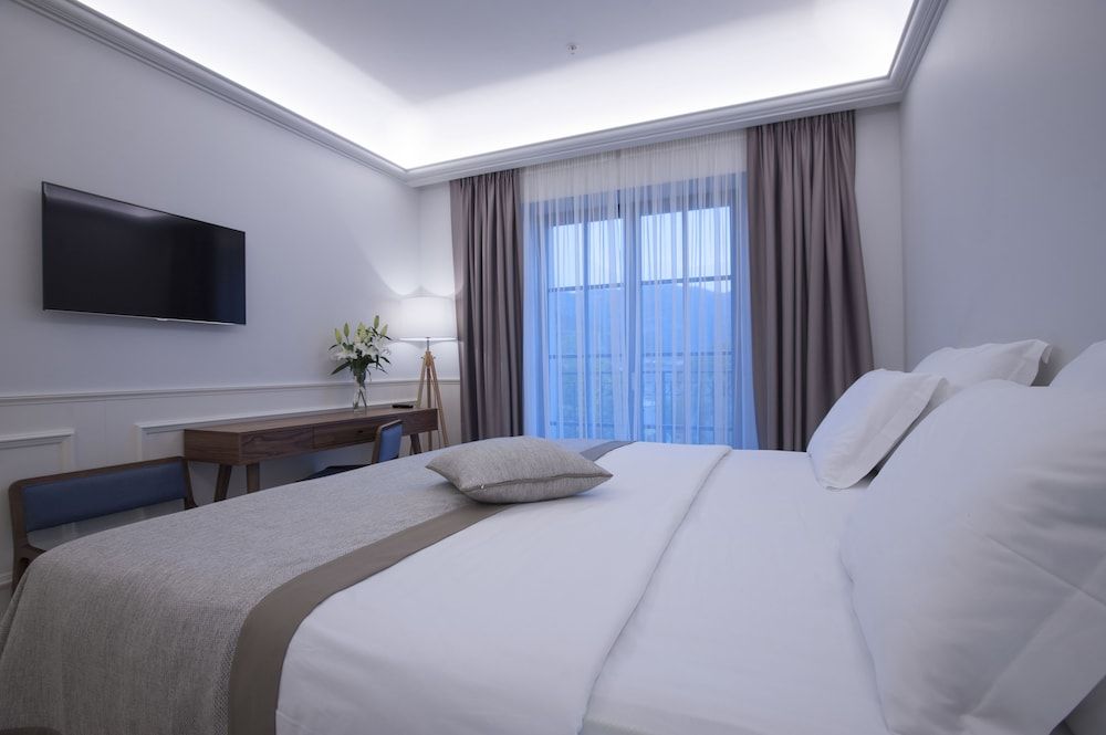 Hotel Majestic Double Room, 1 Queen Bed