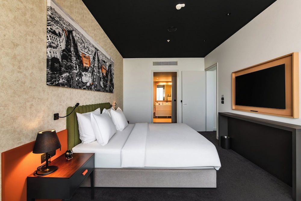 Suite, 1 Bedroom, Terrace