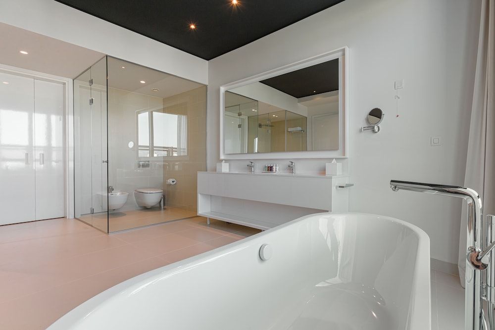 Suite (Penthouse)