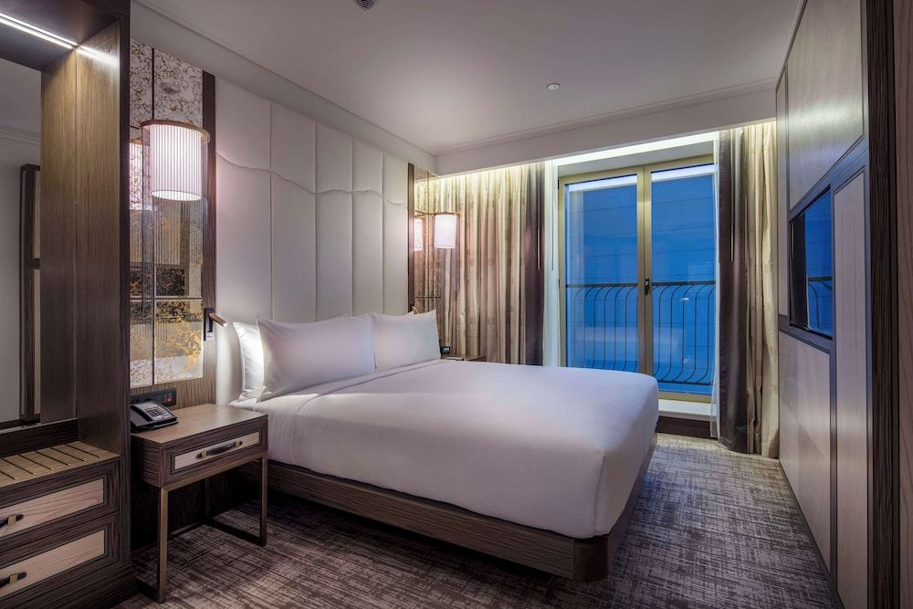 Suite, 1 Bedroom, Kitchen