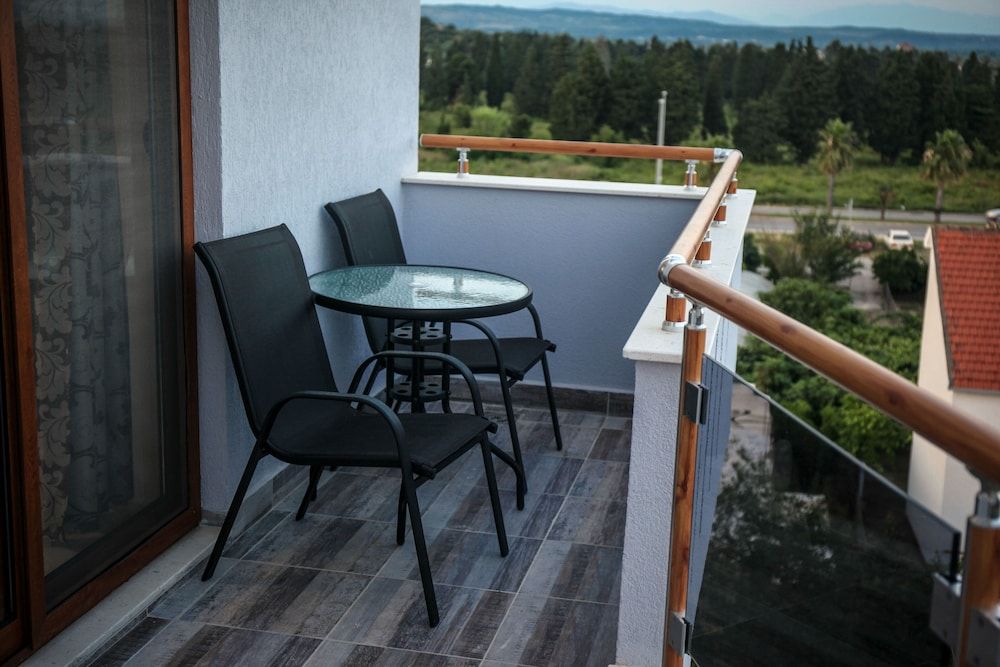 Hotel Montefila Triple Room, Balcony 3