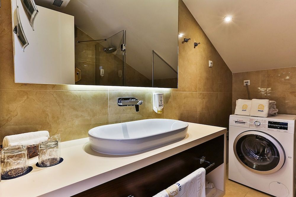 Deluxe Suite, 2 Bedrooms, Terrace, Sea Facing