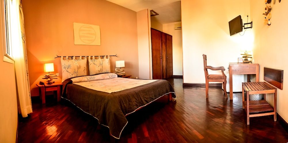 Hôtel Coco Lodge Superior Room, 1 Queen Bed, Pool Access, Pool View 5