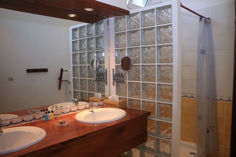 Hôtel Coco Lodge Executive Suite, 1 King Bed, Non Smoking, Pool View 6