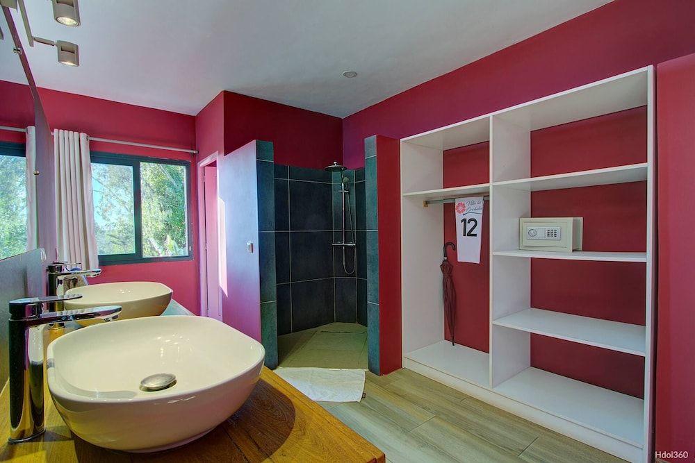 Villa les Orchidées Deluxe Double Room 4