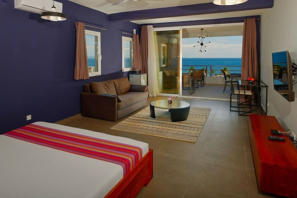 Villa les Orchidées Big Panoramic Suite with Sea and Garden view 4