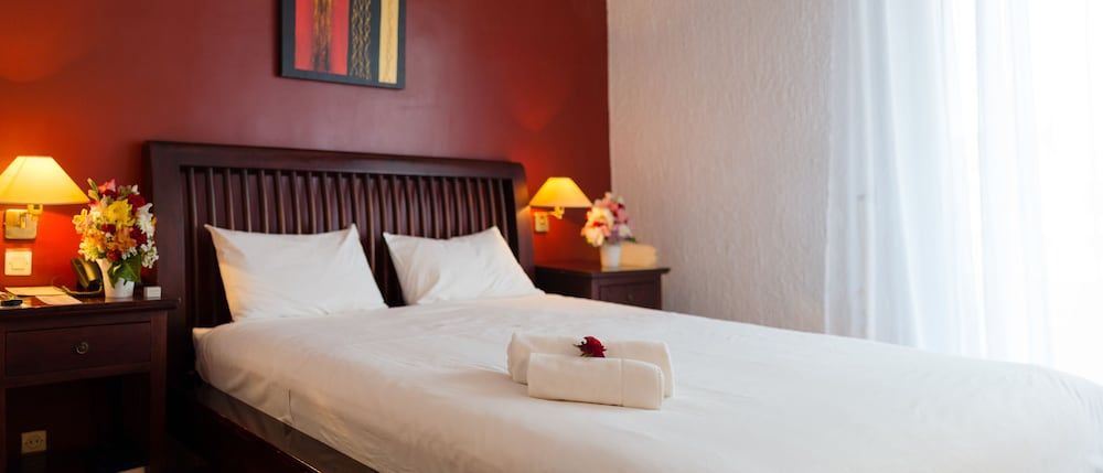 Hôtel Colbert Spa & Casino Executive Room 4