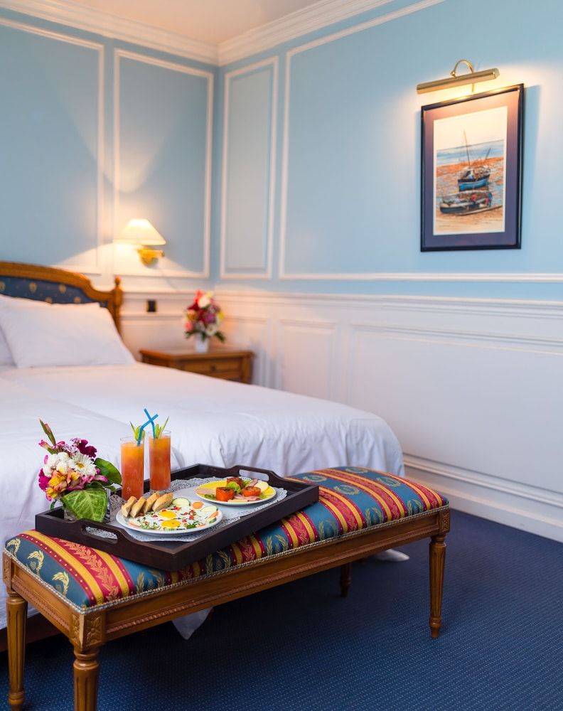 Hôtel Colbert Spa & Casino Senior Suite, 1 Bedroom, Non Smoking, City View 8