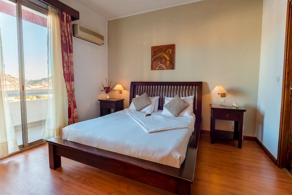 Hôtel Colbert Spa & Casino Executive Room 2