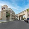 Comfort Inn and Suites Surprise Near Sun City
