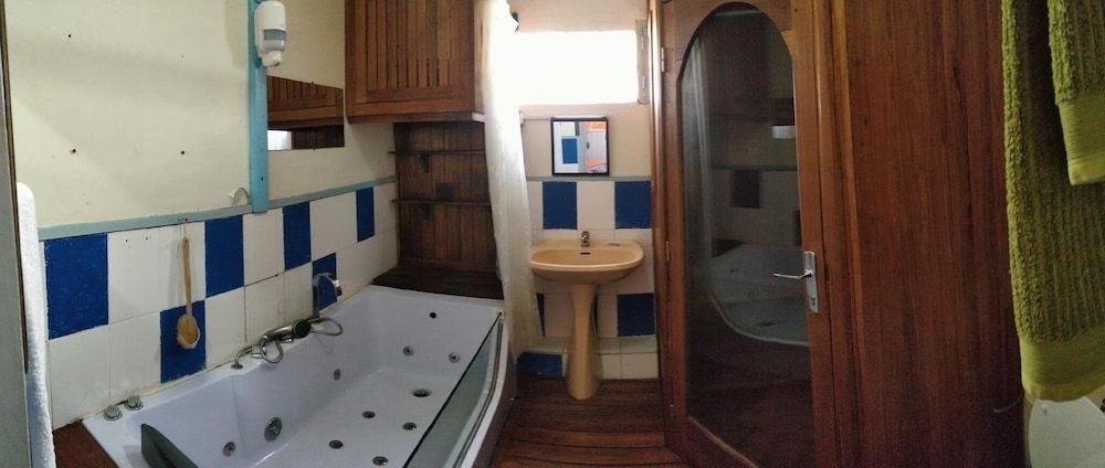 Le Trianon Double Room 3