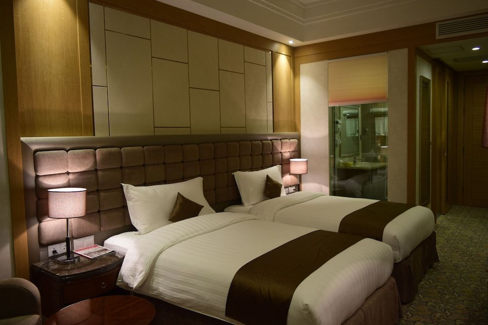 Royal Mountain Hotel Standard Twin Room