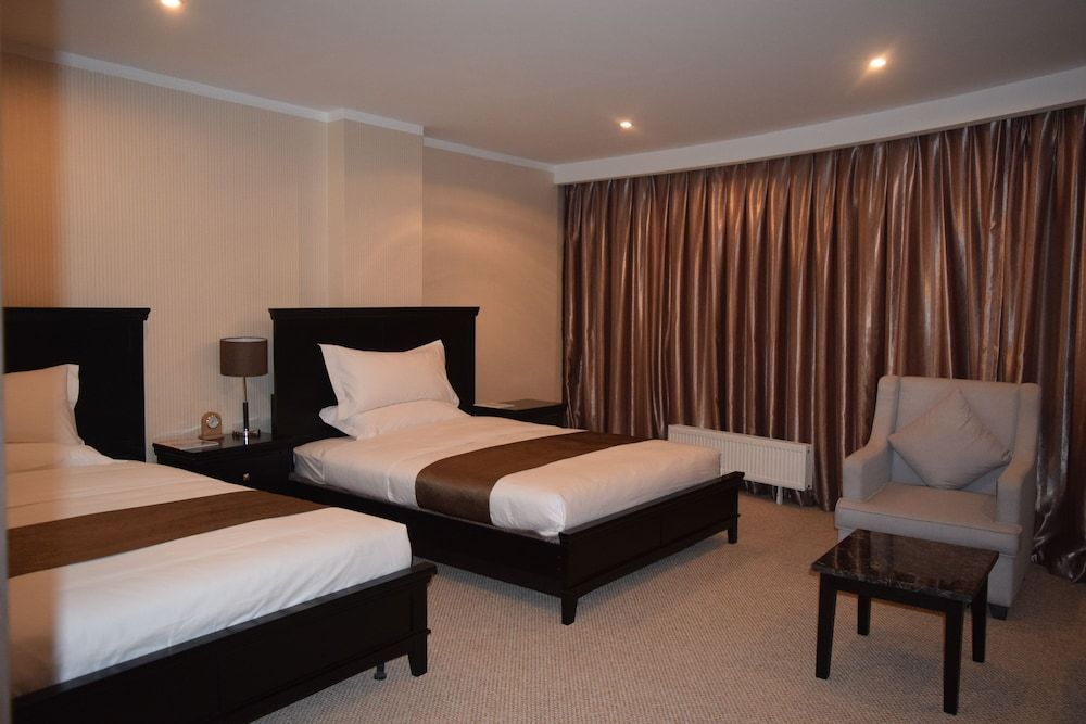 undefined Royal Mountain Hotel 4