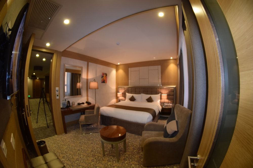 undefined Royal Mountain Hotel 3