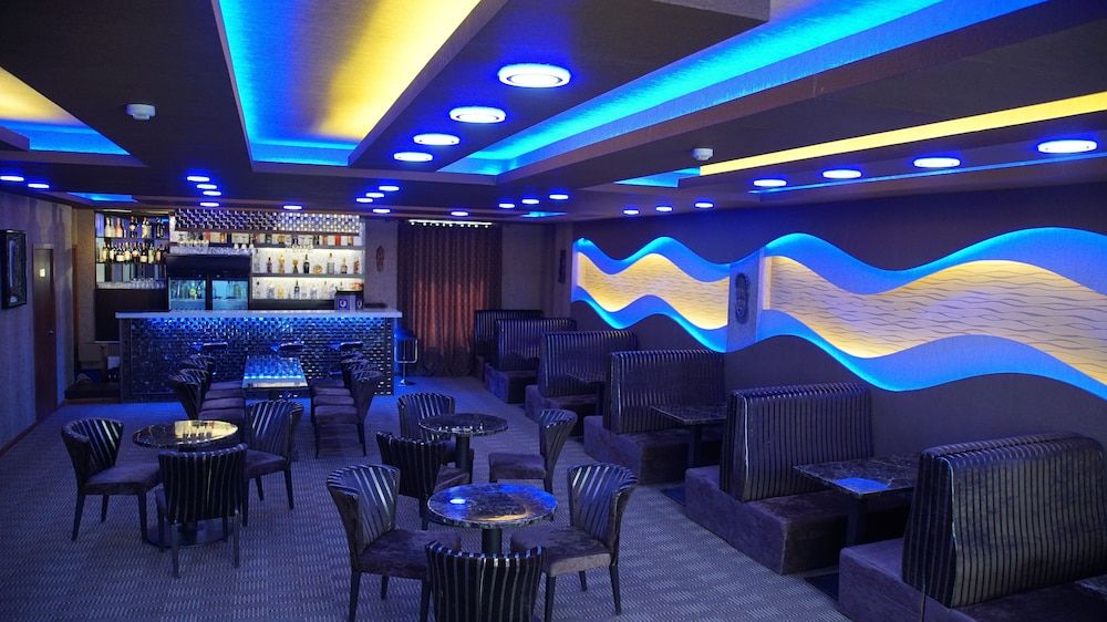 undefined Munkh Khustai Hotel 9
