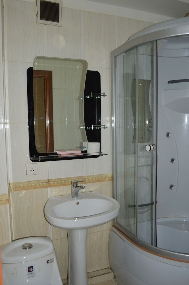 Land Hotel Double Room 9