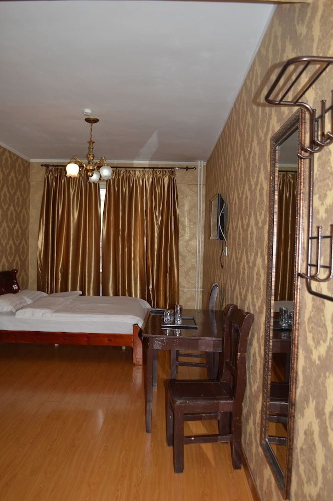 Land Hotel Double Room 4