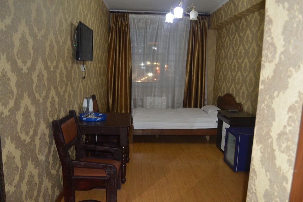 undefined Land Hotel 5
