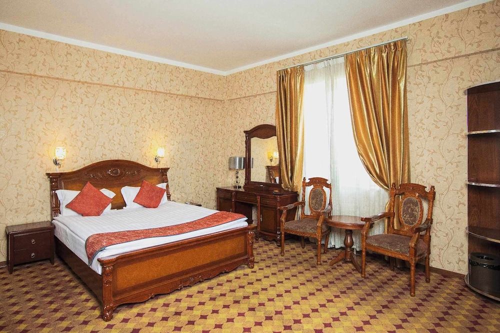 undefined UB City Hotel 5