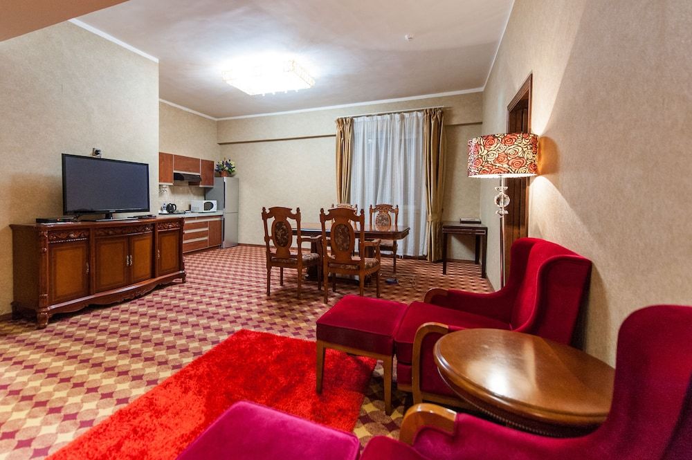 UB City Hotel