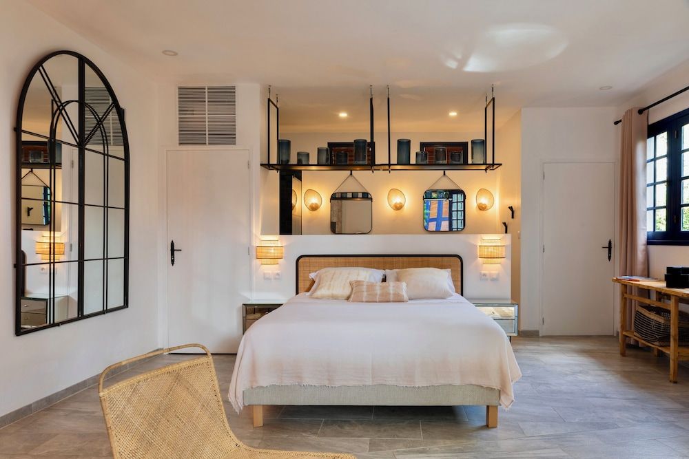 Romantic Suite, Private Pool, Garden Area (Chambre 1)
