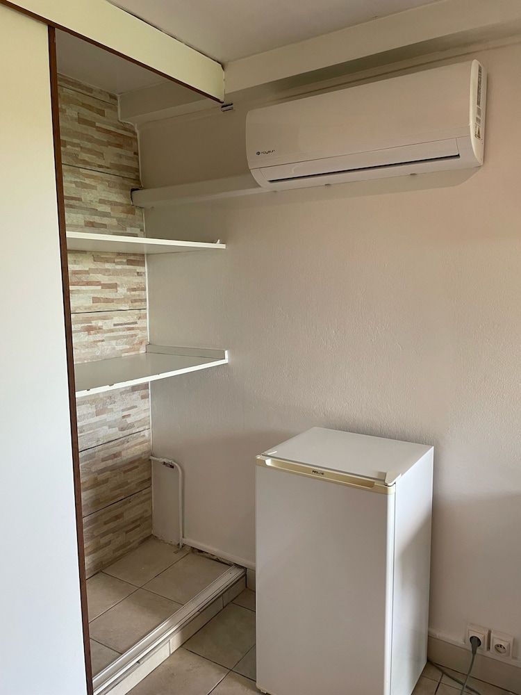 Airport Hotel Standard Room 5