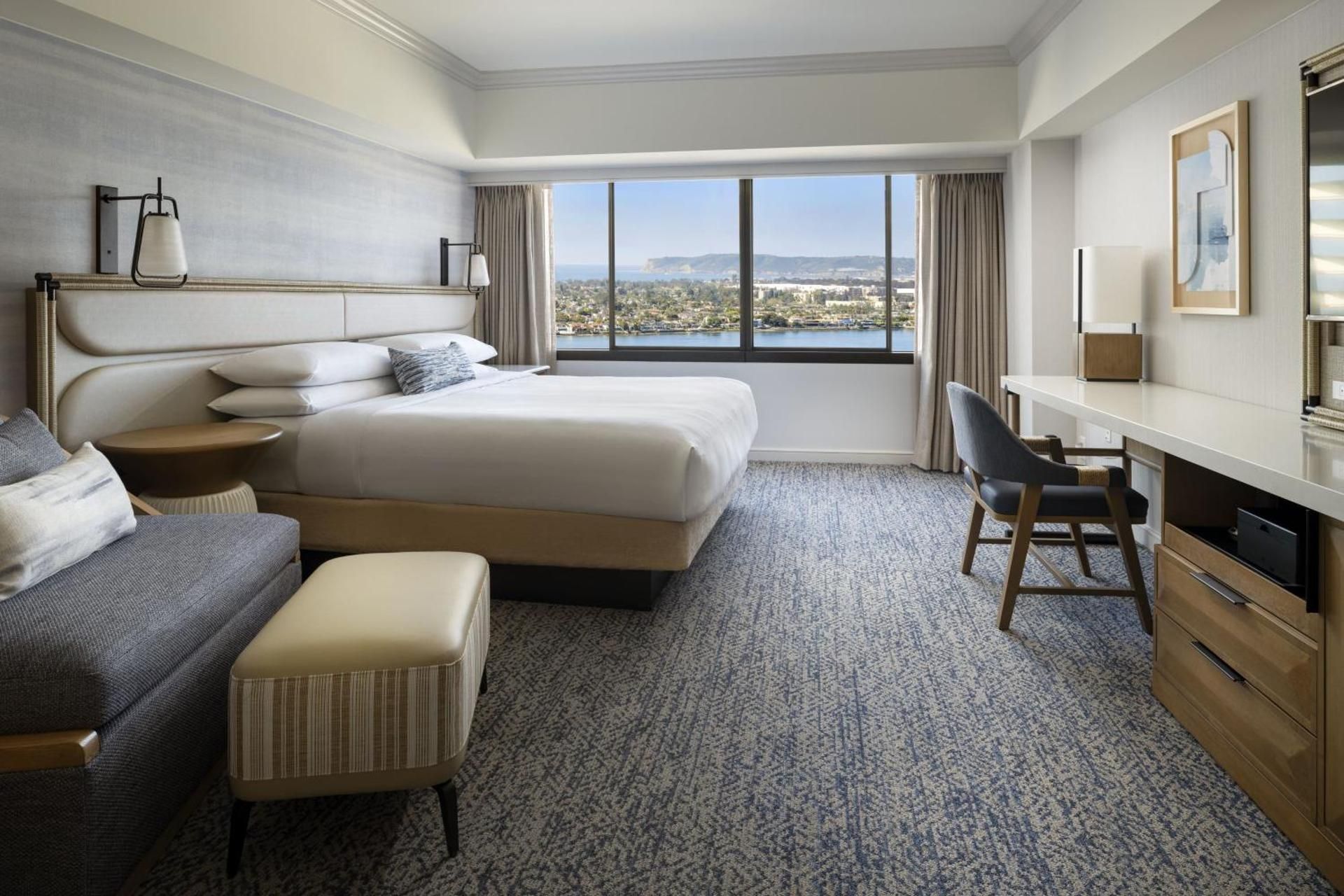 Deluxe King Room with Bay View - Newly Renovated/Mobility/Hearing Accessible with Roll-In Shower